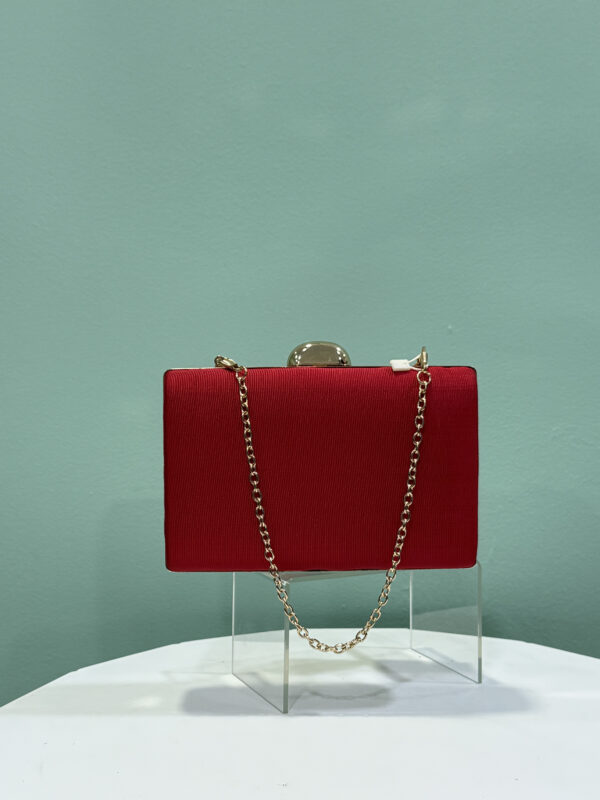 Clutch Red
